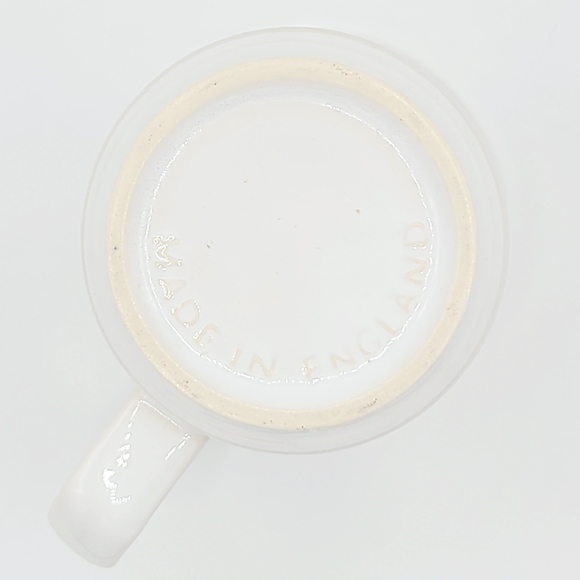 Enjoy Coca-Cola Gilded Coffee Mug / White / Gold / Made in England - Picture 2 of 2